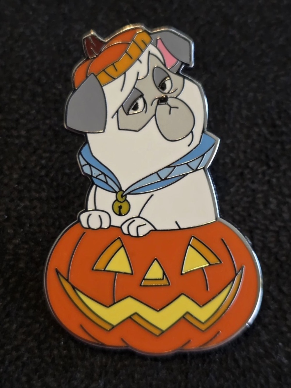 Disney Parks - Pumpkin Pals Mystery Percy Pocahontas Pin - Halloween 2025